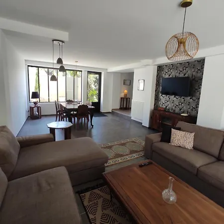펜션 Le Moulin Belle Maison 180m2 Et 5 *